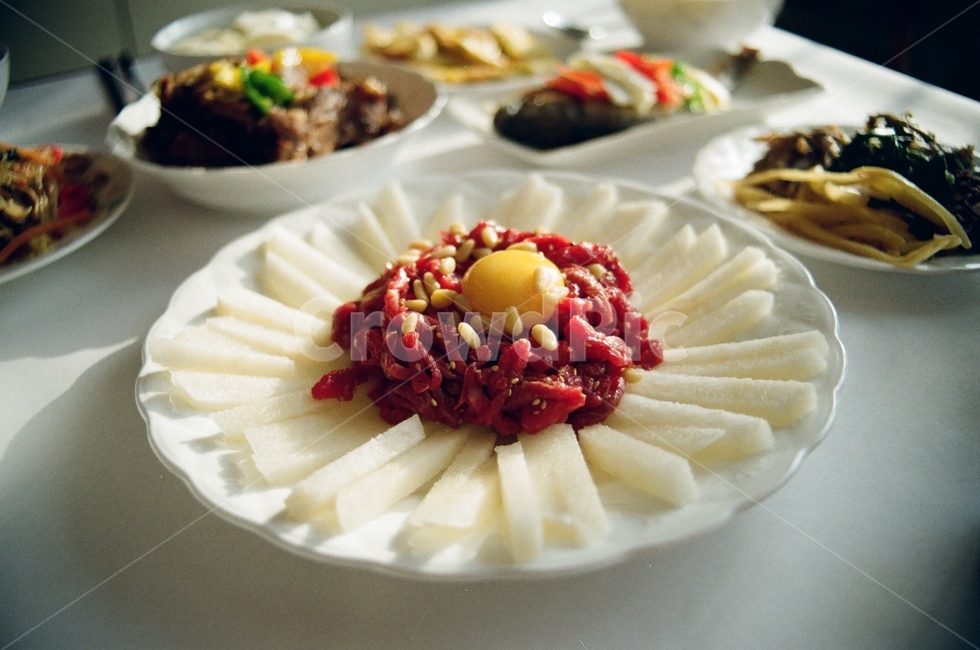 육회,고기,배,계란,한식,안주,명절,명절음식,건강,가족,화목,요리,음식,음식,식재료,요리,food,cook,meal,dishes,food reserves,한식,한국음식,한국요리,korean food,korean dishes,korean meal,korean cook