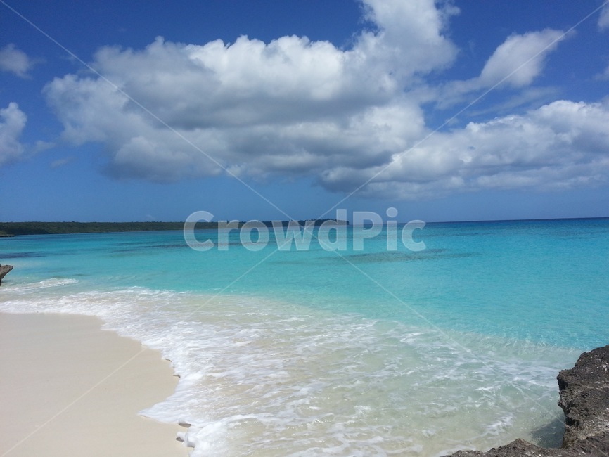 뉴칼레도니아,휴양지,자연,풍경,전망,열대,nature,summer,여름,sea,ocean,대양,aquablue,소다색,푸른색,하늘,해변,sand,brown,seashore,여름휴가,vacation,신혼여행,백사장,해변,바다,beach,sea