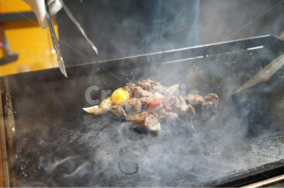 철판,고기,볶음,연기,피망,돼지고기,소고기,meat,cow,pig,음식,식재료,요리,food,cook,meal,dishes,food reserves,육류,고기,meat