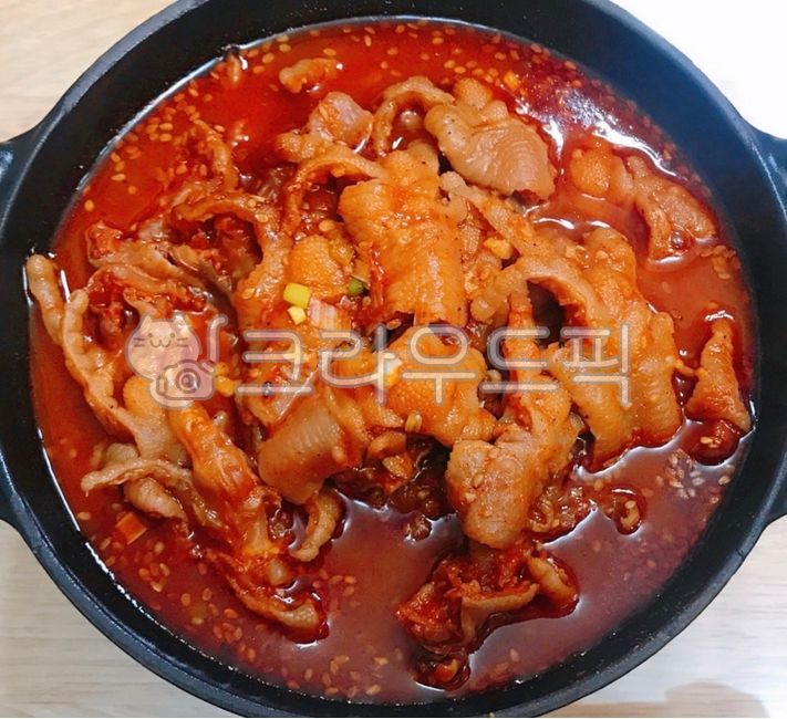 국물닭발,닭발,무뼈국물닭발,무뼈닭발,불닭발,무뼈불닭발,닭,국물,참깨,깨,양념,음식,식사,food,sesame,meal