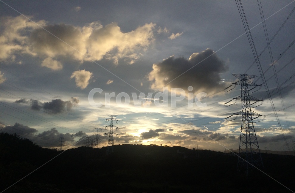 노을,하늘,일몰,퇴근시간,구름,자연,풍경,nature,landscape,산업,industry,industrial,에너지산업,energy industry,cable,케이블,power lines,전력선,electric transmission tower,송전탑