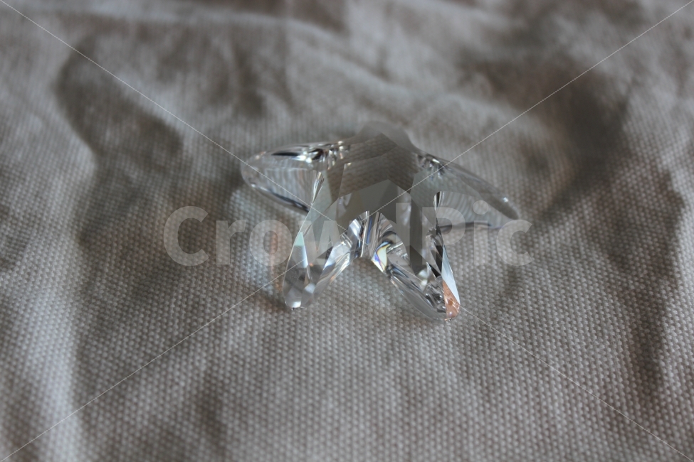 유리조각,유리,투명,광목,glasssculpture,glass,cottoncloth,clear,사물,물건,오브젝트,thing,object,matter