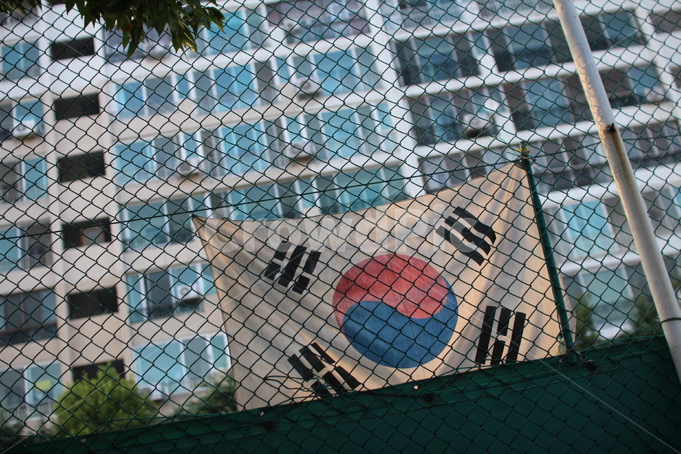 태극기,아파트,애국심,현충일,삼일절