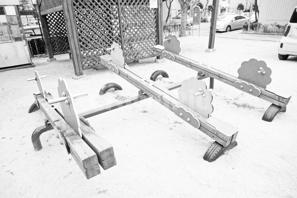 놀이터,어린시절,추억,모래밭,옛날,흑백,memory,memories,blackandwhite,빈티지,vintage,놀이공원,놀이동산,놀이터,amusement park,playground,흑백,모노톤,monochrome,black and white