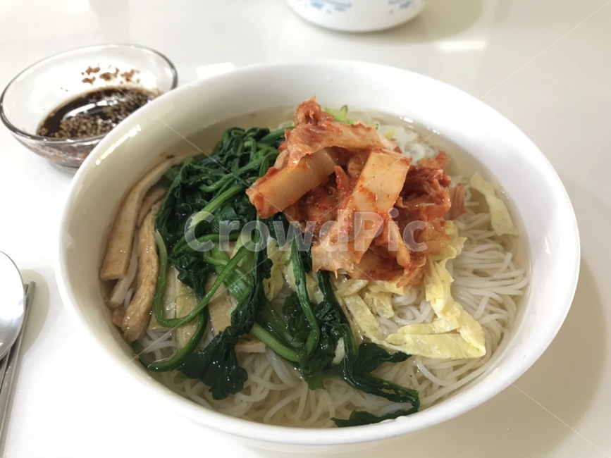 요리,음식,잔치국수,집밥,식사,음식,식재료,요리,food,cook,meal,dishes,food reserves,면류,면요리,noodles,한식,한국음식,한국요리,korean food,korean dishes,korean meal,korean cook