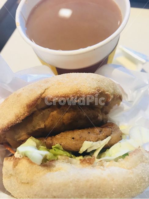 햄버거,패스트푸드,커피,아침식사,햄버거세트