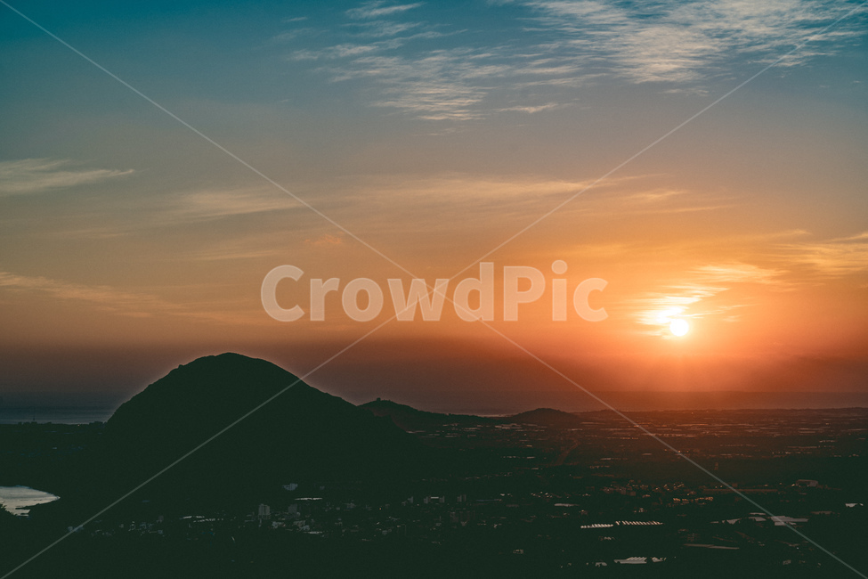 nature,자연,plant,식물,grass,잔디,일몰,노을,sunset,오름,군산오름,빛,flare,플레어,sunlight,햇빛,light,옥외,outdoors,자연,풍경,nature,landscape