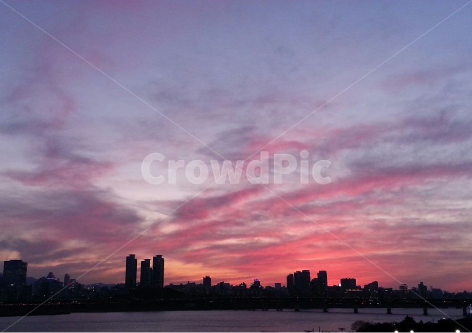 노을,해질녘,풍경,하늘,핑크,도시,풍경,city,landscape,한국도시풍경,한국도시경관,korea cityscape,실루엣,그림자,silhouette,shadow,nature,자연,outdoors,옥외,dusk,황혼,dawn,새벽,sky,red sky,붉은 하늘,sunset,일몰