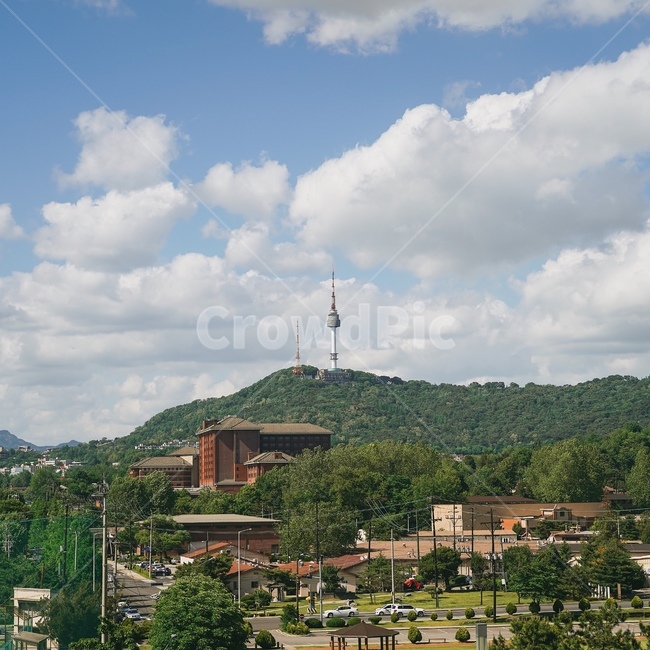 남산타워,구름,하늘,청명,풍경,sky,cloud,서울,seoul,한국도시풍경,한국도시경관,korea cityscape