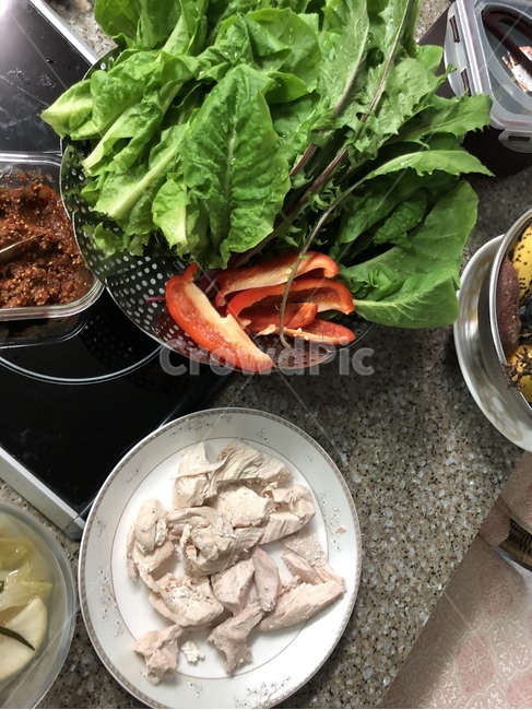 음식,돼지고기,야채,조리,점심