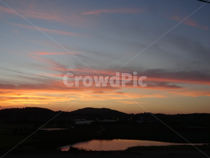 하늘,태양,노을,해,시골,자연,풍경,nature,landscape,outdoors,옥외,sunset,일몰,red sky,붉은 하늘,sky,dusk,황혼,dawn,새벽