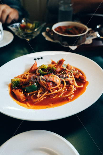 스파게티,파스타,토마토소스,food,음식,meal,식사,음식,식재료,요리,food,cook,meal,dishes,food reserves