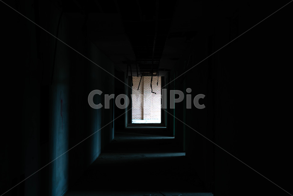 corridor,복도,외로움,건물,폐교,공포,호러,무서운,무서움,horror,terror,fear