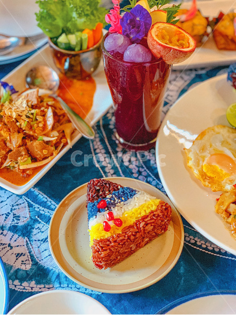 meal,식사,food,음식,dish,요리,태국요리,태국전통요리,채식요리,주먹밥,음료수,음료수,drink,beverage