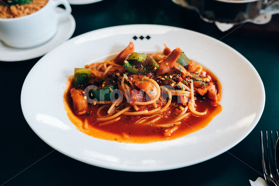 스파게티,파스타,토마토소스,food,음식,meal,식사,음식,식재료,요리,food,cook,meal,dishes,food reserves