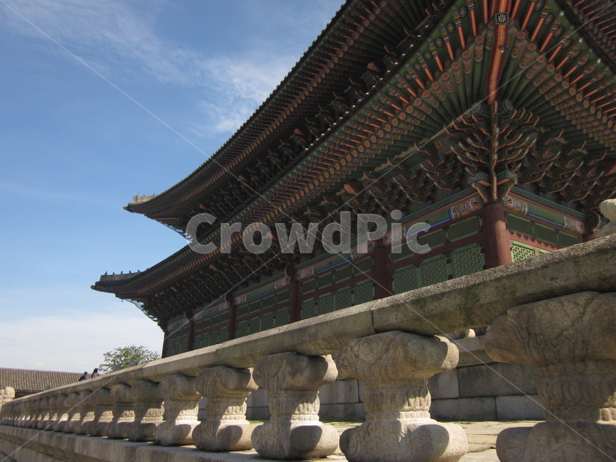 가을하늘,단청,경복궁,친구,처마,한국전통,한국문화,korean traditional,korean culture,랜드마크,landmark,tourist attraction,한국랜드마크,한국관광지,한국명소,korea landmark,korea tourist attraction,건축물,건물외관,exterior,building,structure,architecture,construction