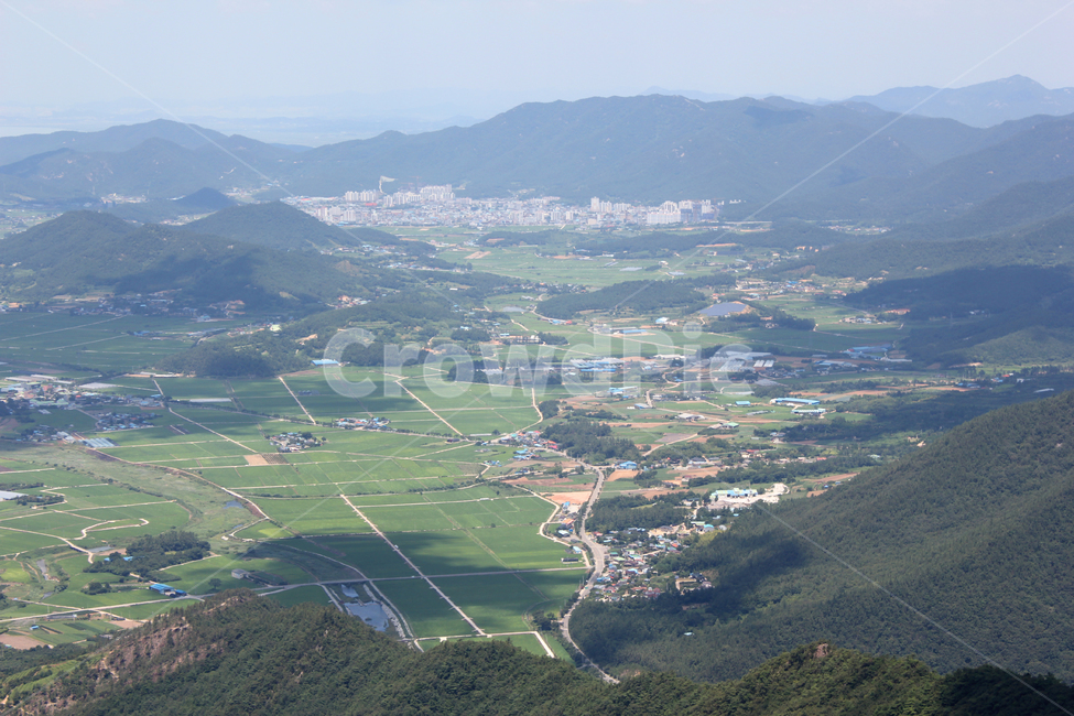 한국,아시아,전라도,전라남도,두륜산,산,먼산,풍경,마을,농촌,시골,하늘,구름,항공촬영,언덕,자연,논,농경지,나무,파랑,파란하늘,그린,시골,마을,풍경,landscape,country,rural,town