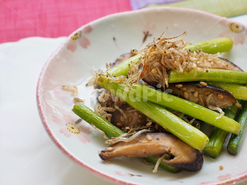 한국음식,배경,반찬,아시아음식,food,koreanfood,background,sidedish,asianfood,meal,멸치,마쫑멸치볶음,마늘쫑,음식,요리,식사,음식,식재료,요리,food,cook,meal,dishes,food reserves,한식,한국음식,한국요리,korean food,korean dishes,korean meal,korean cook