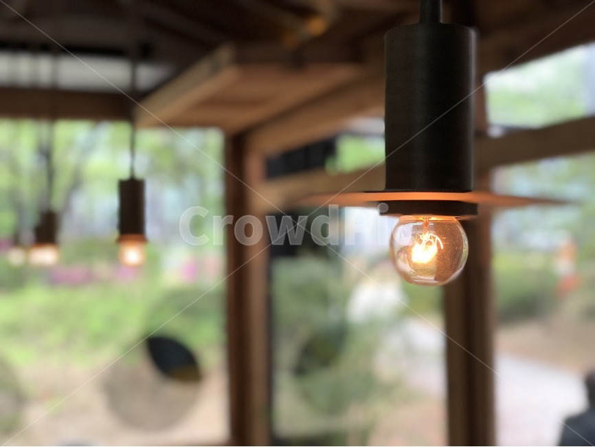 전등,불빛,오후,비,카페,인테리어,실내디자인,interior design