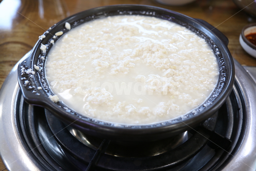 음식,순두부,찌개,한식,요리,두부,두부요리,외식,메뉴,여행,한국음식,음식,식재료,요리,food,cook,meal,dishes,food reserves,한식,한국음식,한국요리,korean food,korean dishes,korean meal,korean cook