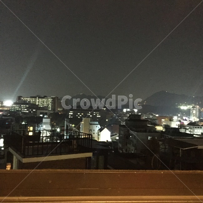 창가,밤,야경,어둠,감성,야경,밤,풍경,nightscape,night,landscape,도시,city,lighting,조명,building,건물,metropolis,중심지,town,시티,urban,어반