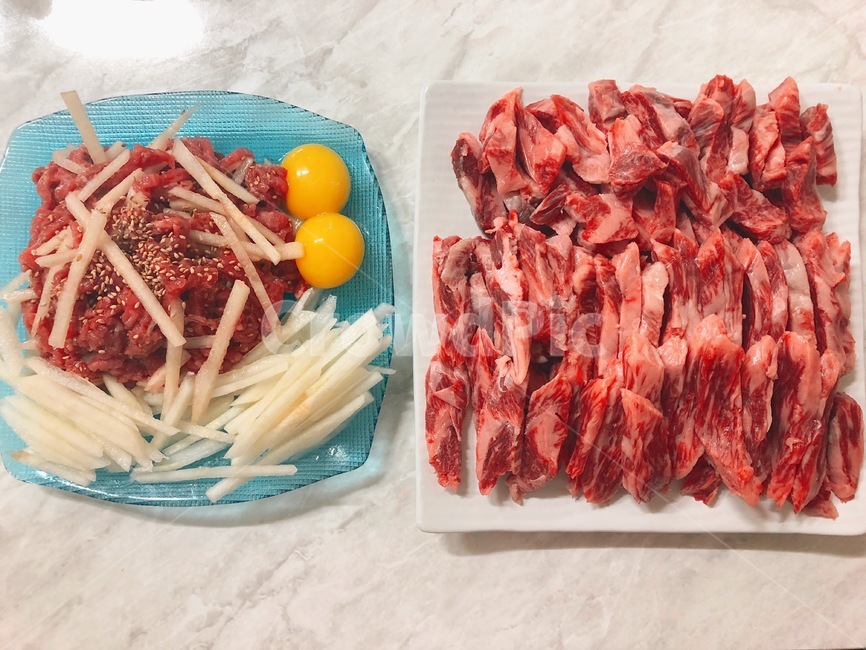 고기,육회,계란,배,깨,그릇,생고기,rawmeat,egg,음식,음식,식재료,요리,food,cook,meal,dishes,food reserves,육류,고기,meat