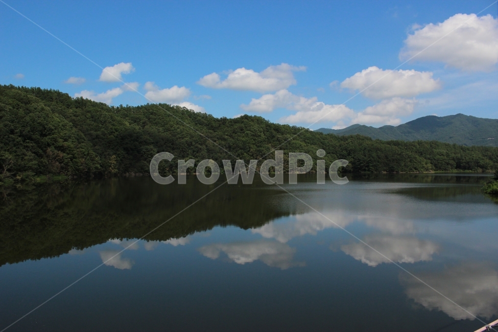 반영,반사,하늘,맑음,구름,자연,풍경,nature,landscape,water,물,outdoors,옥외,reservoir,저수지