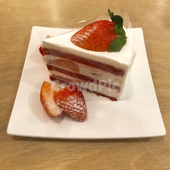 딸기,케이크,디저트,sweet,cafe,strawberry,디저트,간식,후식,dessert,snack