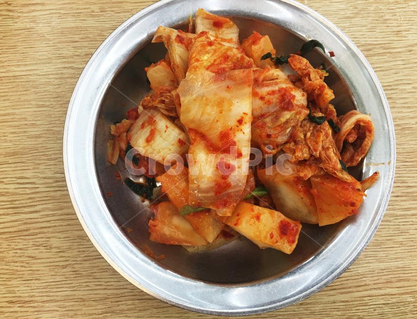 김치,한국음식,배추김치,깍뚜기,양념,접시,한국문화,채소,음식,식재료,요리,food,cook,meal,dishes,food reserves,한식,한국음식,한국요리,korean food,korean dishes,korean meal,korean cook