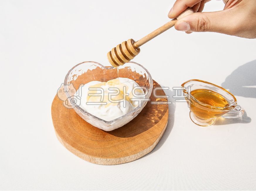 yogurt,Greek yogurt,food,Yogurt Salad,brunch,honey,healthy food