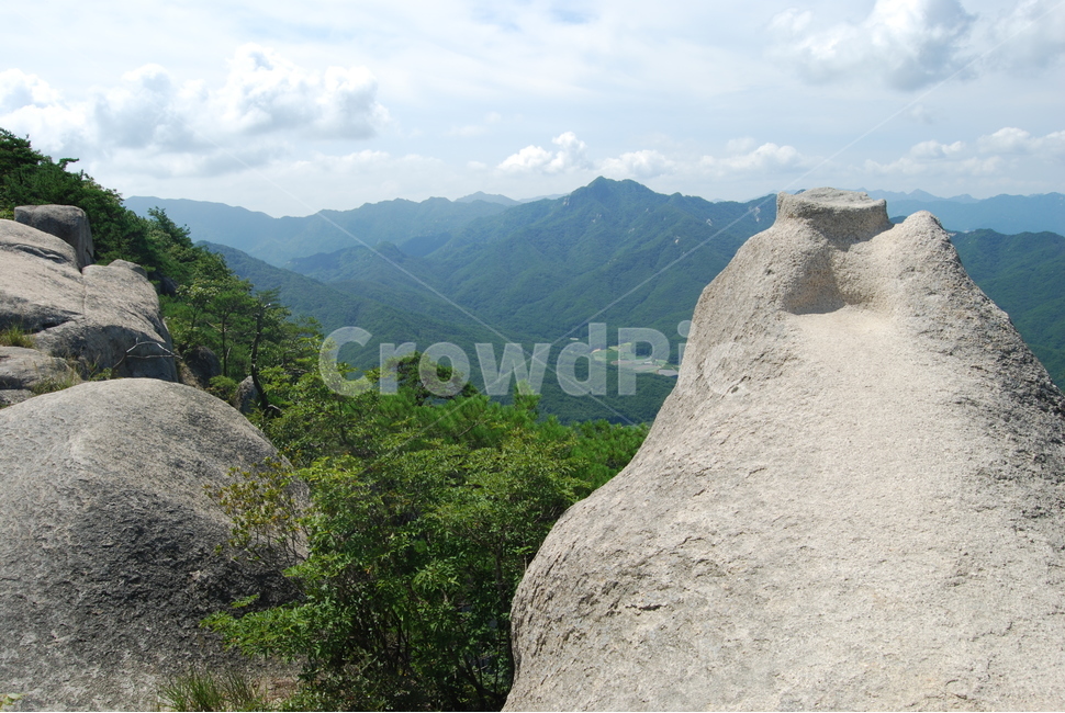 막장봉,자연,휴양림,봄,구름,자연,풍경,nature,landscape,한국자연풍경,한국자연경관,korea nature landscape,outdoors,옥외