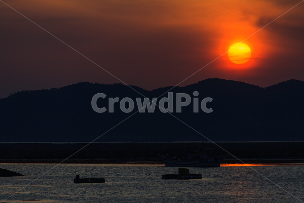 바닷가,일몰,노을,바다,청산도,자연,풍경,nature,landscape,outdoors,옥외,dusk,황혼,sunset,sky,하늘,dawn,새벽,red sky,붉은 하늘