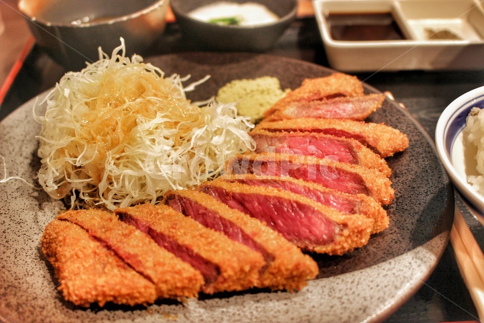 규카츠,일본음식,음식,food,일본,해외,외국,외국음식,Japan,일본가정식,음식,식재료,요리,food,cook,meal,dishes,food reserves,육류,고기,meat,일식,일본음식,일본요리,Japanese food,Japanese dishes,Japanese meal,Japanese cook