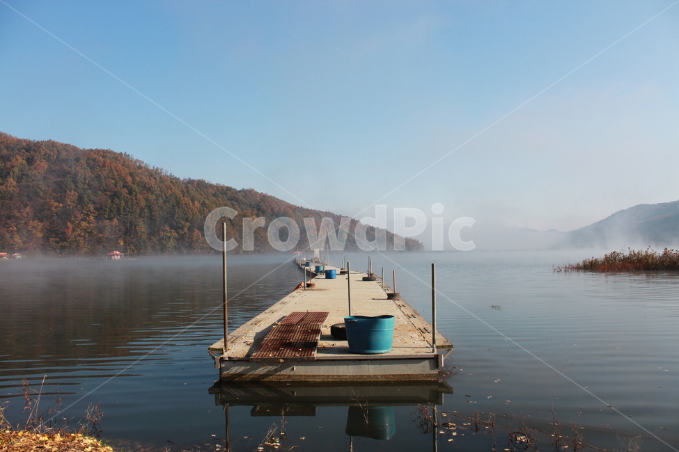 water,물,vessel,watercraft,선박,vehicle,waterfront,워터프론트,port,독,교각,안개,아침,자연,풍경,nature,landscape