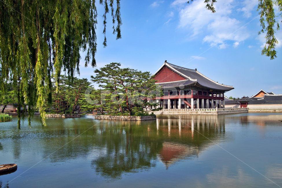 경회루,국보제224호,경복궁,연못,연회장소,누각,1412년,기우제,하늘,한국전통,한국문화,korean traditional,korean culture,랜드마크,landmark,tourist attraction,한국랜드마크,한국관광지,한국명소,korea landmark,korea tourist attraction,건축물,건물외관,exterior,building,structure,architecture,construction
