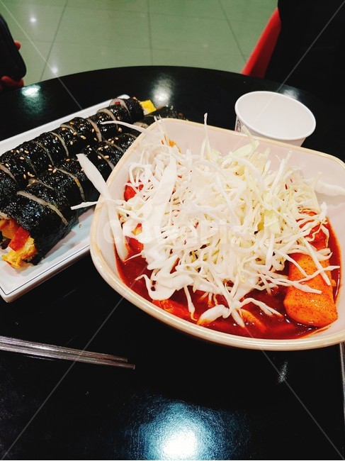 떡볶이,김밥,분식,떡,음식,요리,food,음식,식재료,요리,food,cook,meal,dishes,food reserves,한식,한국음식,한국요리,korean food,korean dishes,korean meal,korean cook