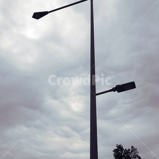 lamppost,램프포스트,가로등,하늘,sky,구름,몽환적인