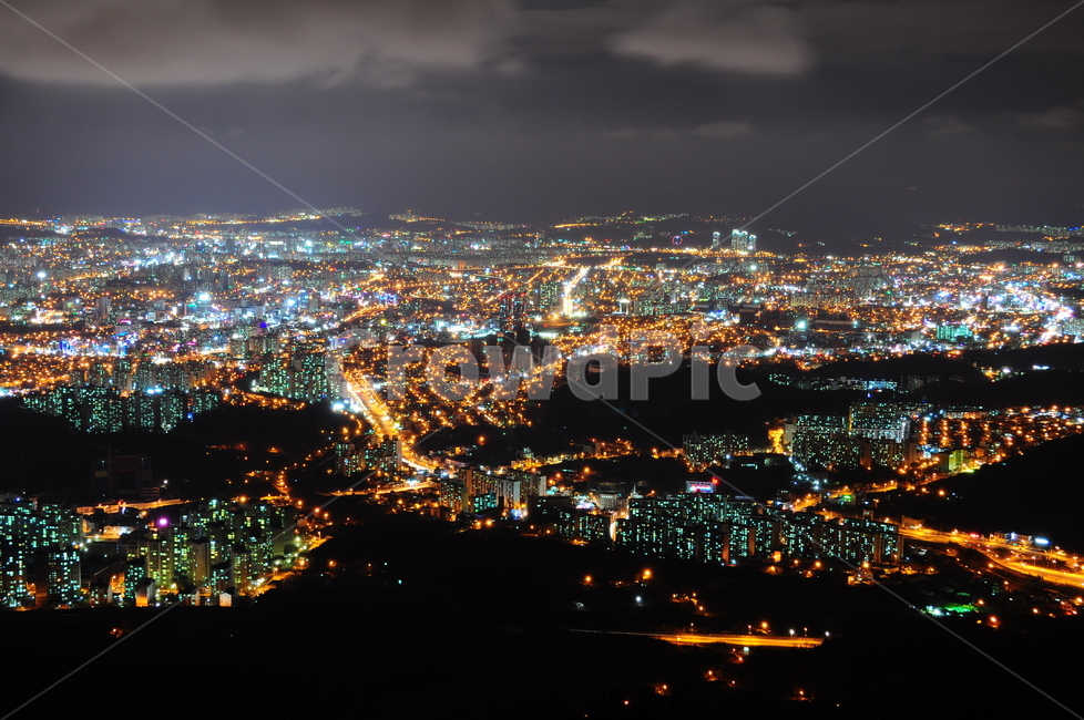 야경,밤,불빛,대전,밤하늘,식장산,아파트,조명,대전야경,식장산야경,야경,밤,풍경,nightscape,night,landscape,도시,city,한국도시풍경,한국도시경관,korea cityscape,경치,outdoors,옥외,nature,자연,scenery,aerial view,조감도