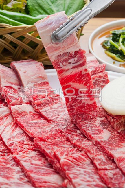 한우,갈비,갈비살,한우갈비살,소갈비,육류,소고기,소,한식,숯불,숯불구이,koreanbeef,primeribs,charcoalgrill,육류,고기,meat