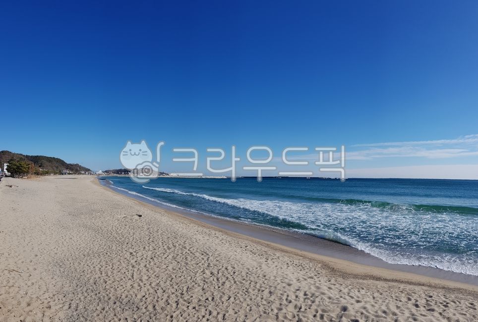 East Sea,Beach,ocean,cool sea,winter sea