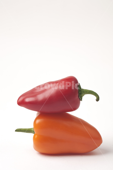 음식,오브젝트,파프리카,야채,채소,녹색,그린,화이트,흰색,푸드,다이어트,요리,비비드,신선한,컬러,영양소,건강,먹다,피망,주황색,비타민,비타민씨,주황,오렌지색,빨간색,레드,빨강,클로즈업,누끼,음식,식재료,요리,food,cook,meal,dishes,food reserves,채소,야채,vegetables,누끼,remove background