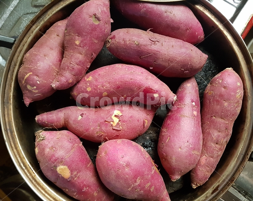 chestnut sweet potato,sweet potato,Making chestnut sweet potatoes,winter snack,Roasted Sweet Potato