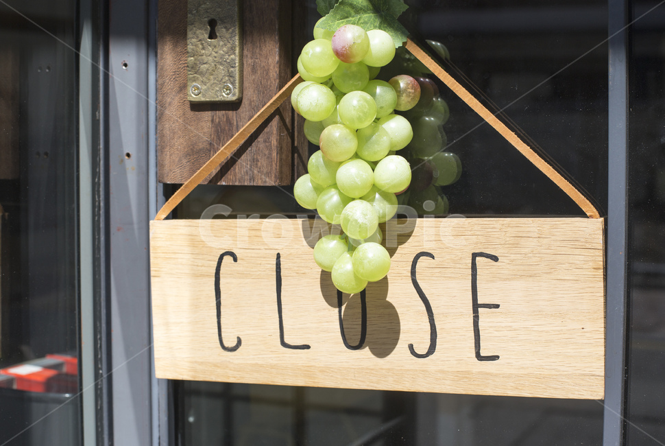 close,closed,클로즈,배경,카페,닫음,배너,문구,간판,종료,유리창,영문,상점,청포도