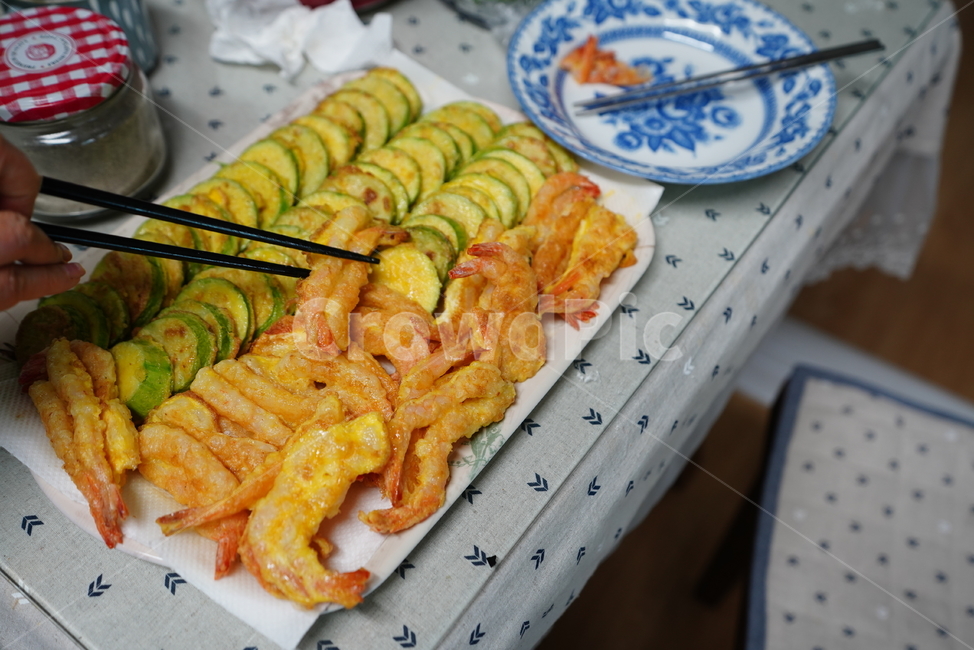 전,한식,명절,호박전,부침개,음식,먹거리,안주,푸드,food,dish,요리,새우,호박,접시