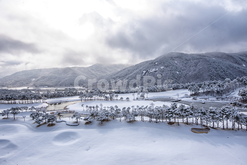 설악산,울산바위,골프장,델피노cc,설경,산,자연,겨울,계절,winter,season,자연,풍경,nature,landscape