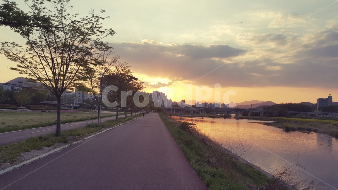 노을,강변,도시의노을,sunset,저녁노을,eveningglow,붉은노을,flamingsunset