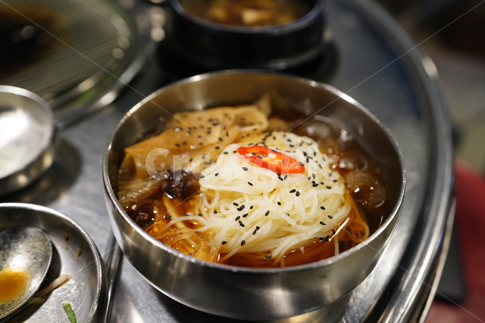 국수,면요리,한식,면,식사,푸드,국물,장아찌,먹거리,noodle,요리,food,bowl,사발,음식,음식,식재료,요리,food,cook,meal,dishes,food reserves,한식,한국음식,한국요리,korean food,korean dishes,korean meal,korean cook
