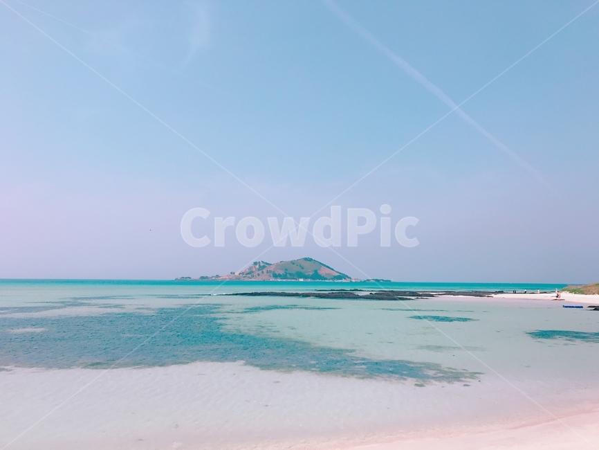 금능해수욕장,금능해변,제주도,에메랄드빛바다,awsome,sea,emerald,oceon,jejudo,beach,자연,풍경,nature,landscape,해변,바다,beach,sea,land,땅,outdoors,옥외,shoreline,해안선,water,물,ocean,대양,coast,연안