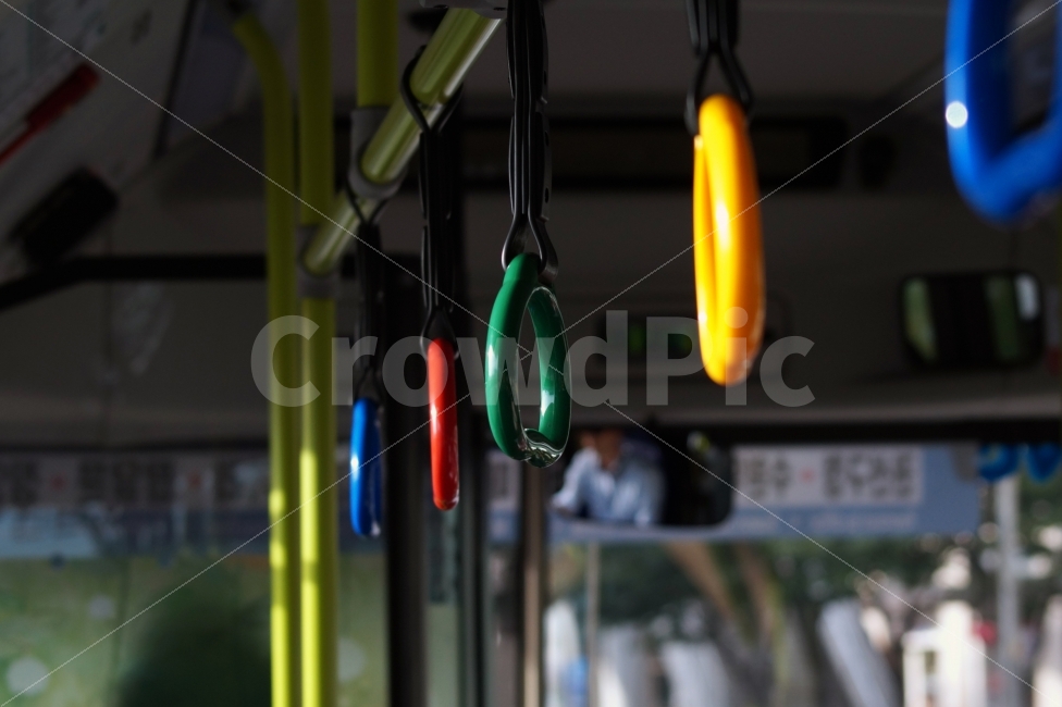 손잡이,버스,버스손잡이,busstraps,bus,교통,교통수단,traffic,transportation