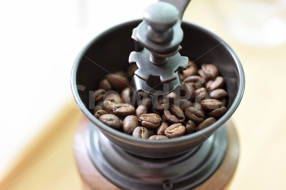 	커피,핸드드립,coffee,누끼,디저트,음식,사람없음,차,카페인,따뜻함,물방울,유리,음료,레시피,커피콩,드립,핸드밀,커피,카페,coffee,cafe